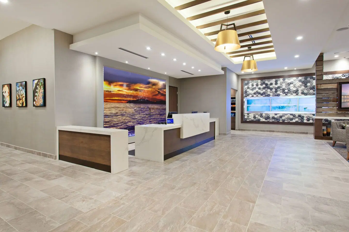 SpringHill Suites by Marriott Huntington Beach Orange County LOUNGE_LOBBY