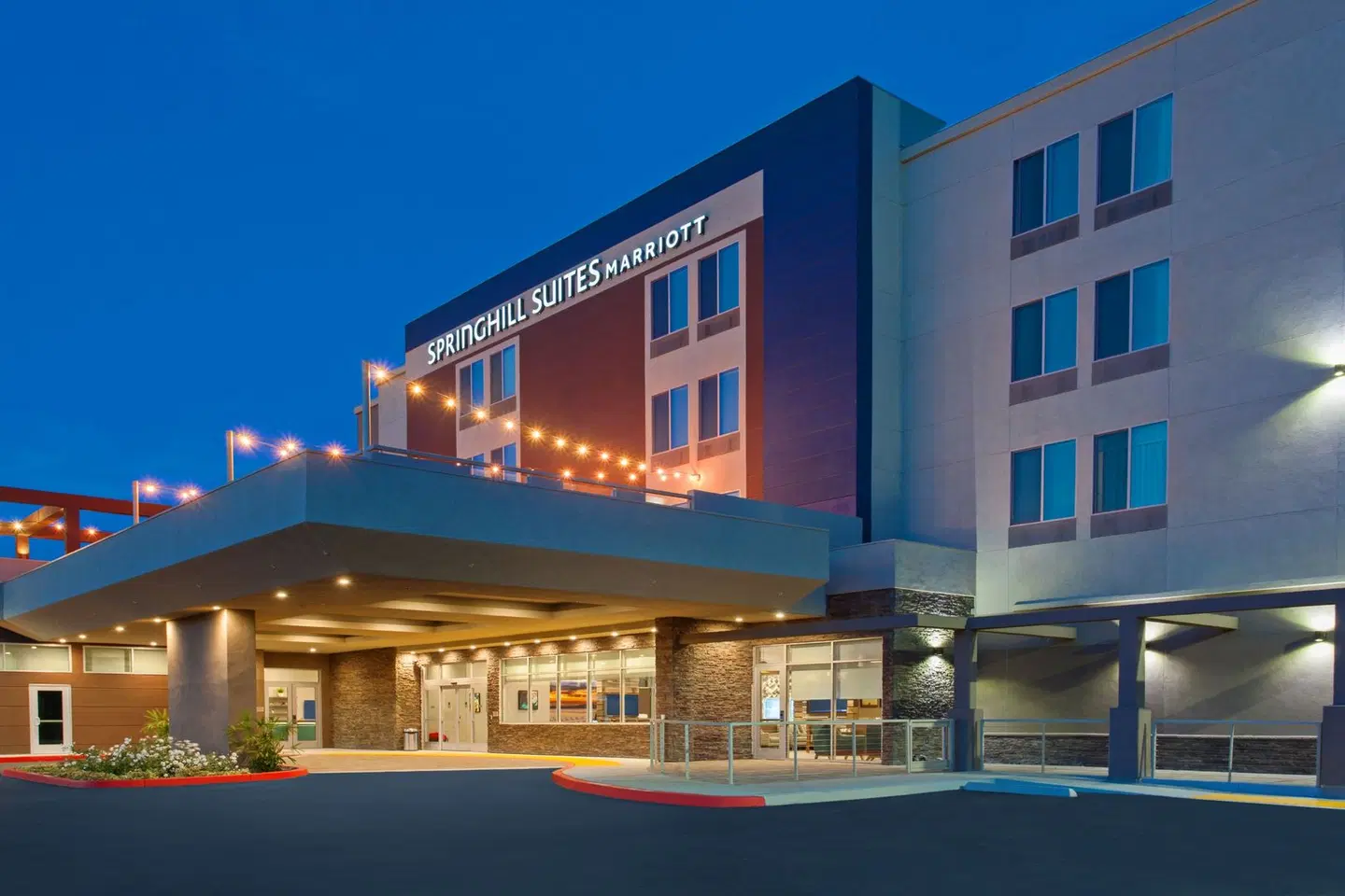 SpringHill Suites by Marriott Huntington Beach Orange County EXTERIOR