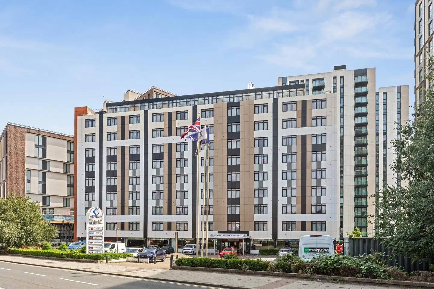 Wembley International Hotel EXTERIOR