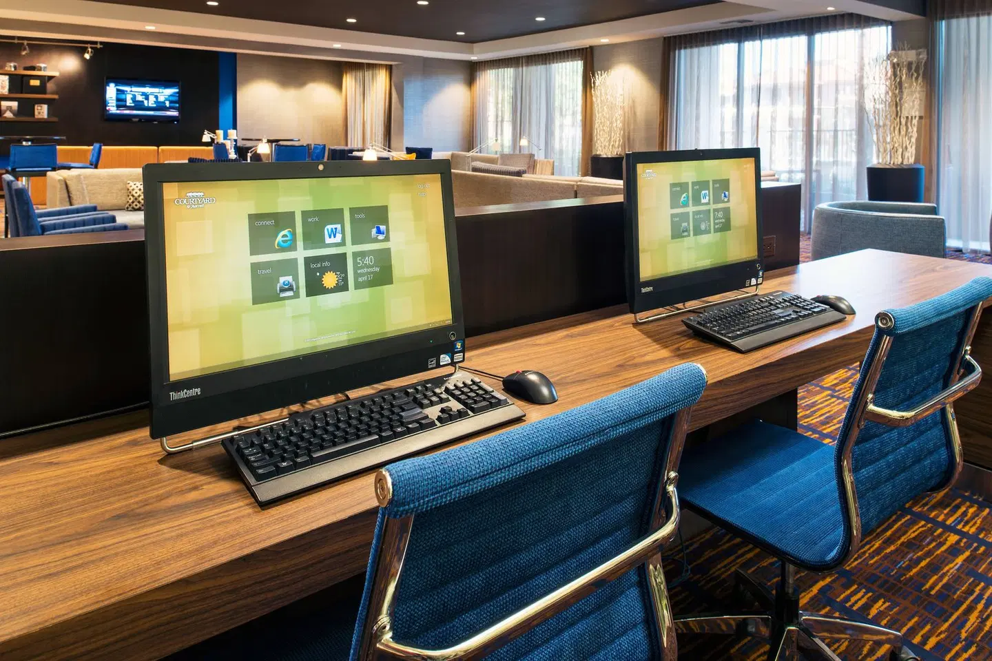 Courtyard by Marriott Palm Desert Bar