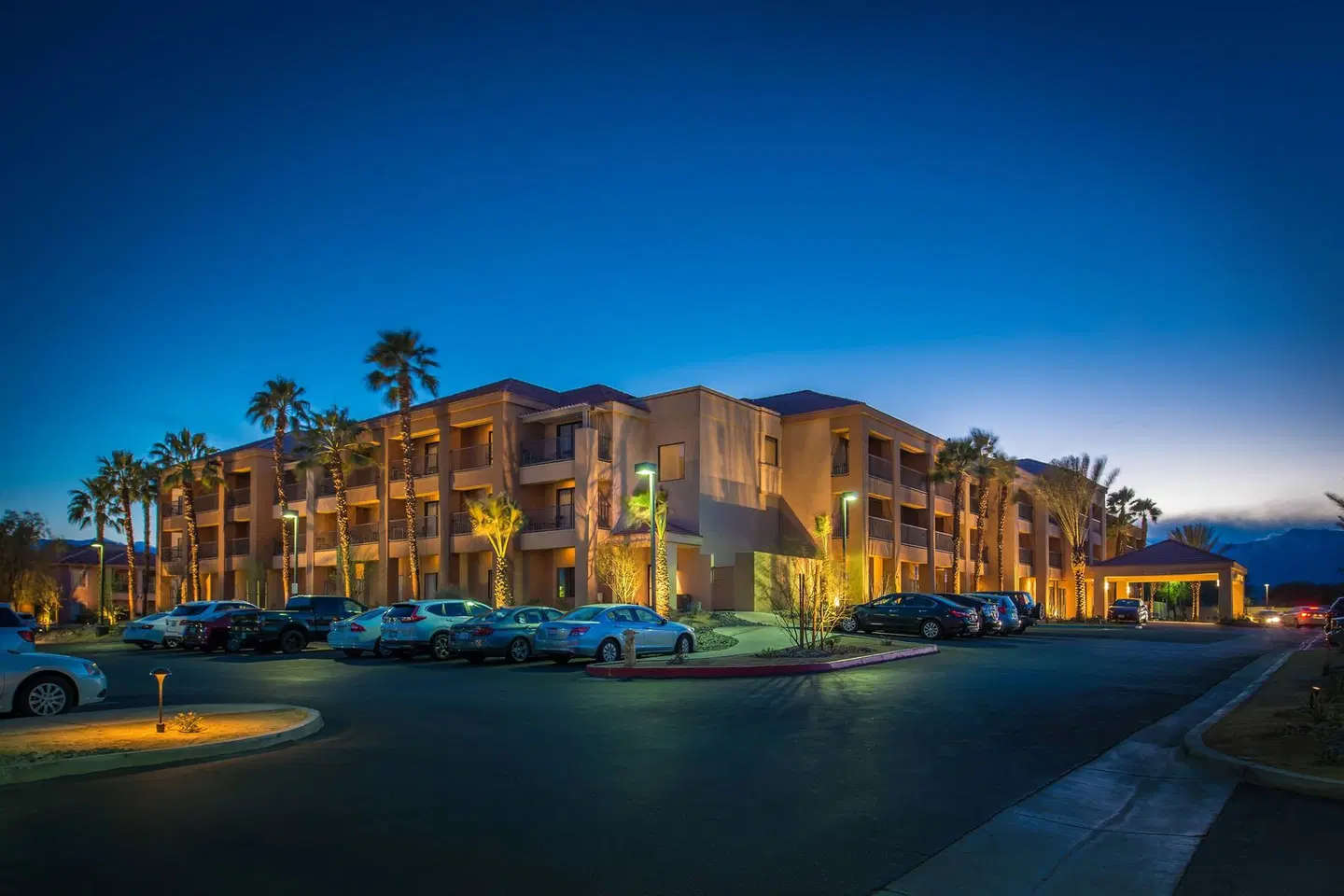 Courtyard by Marriott Palm Desert EXTERIOR
