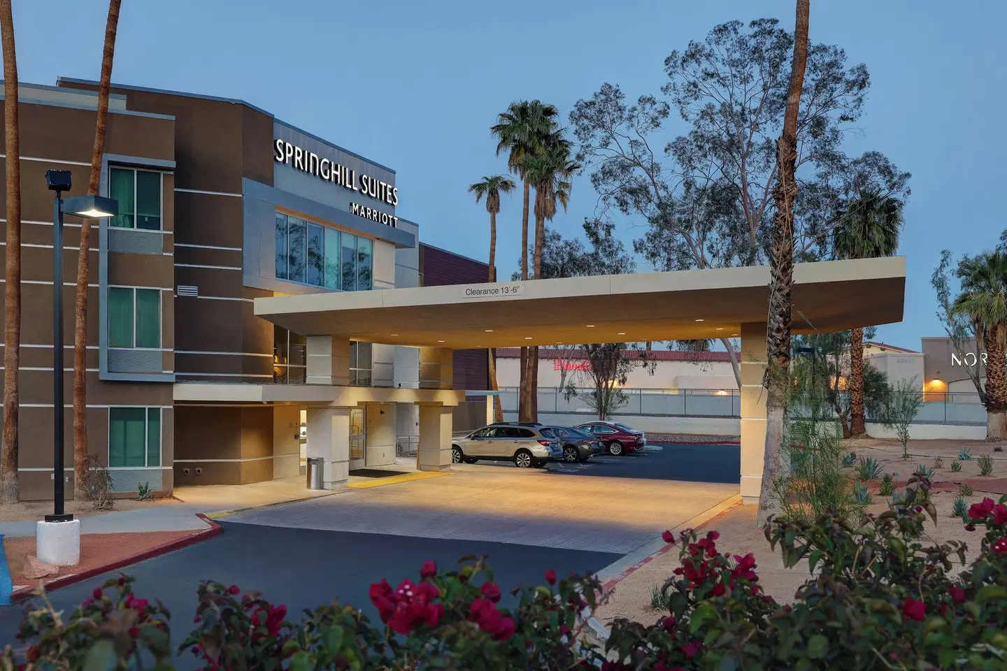 SpringHill Suites by Marriott Palm Desert EXTERIOR