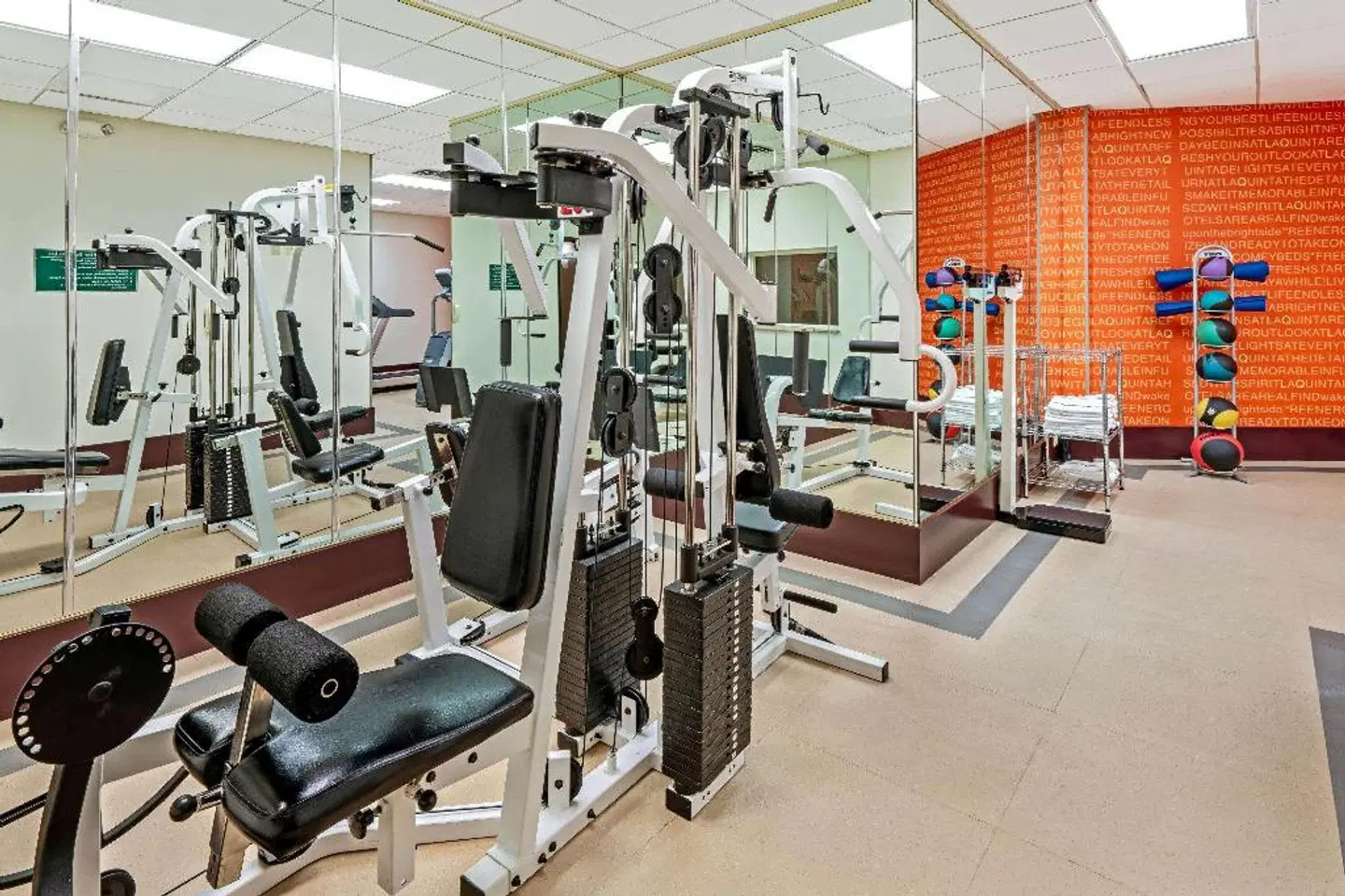 La Quinta Inn & Suites Butte SPORTS_AND_LEISURE