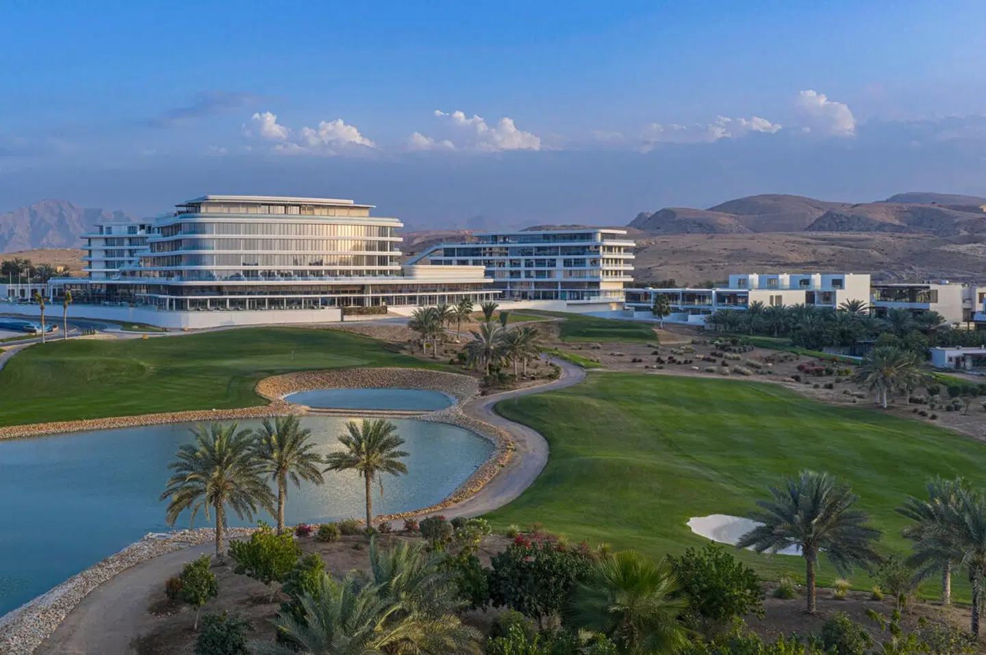 Tivoli LA VIE Muscat Hotel & Residences EXTERIOR