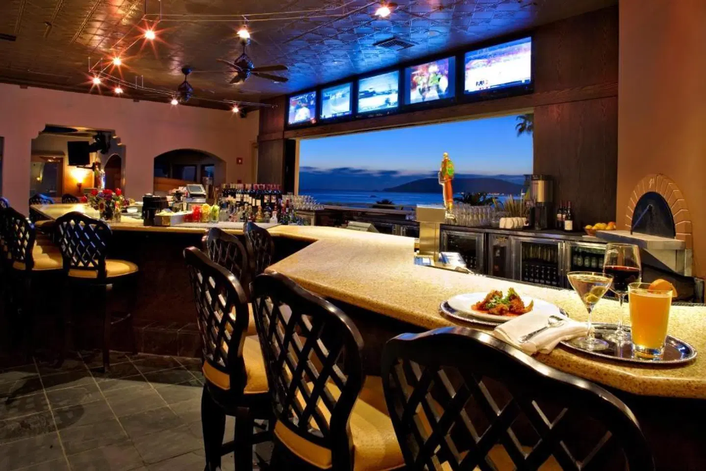 The Cliffs Resort Restaurant