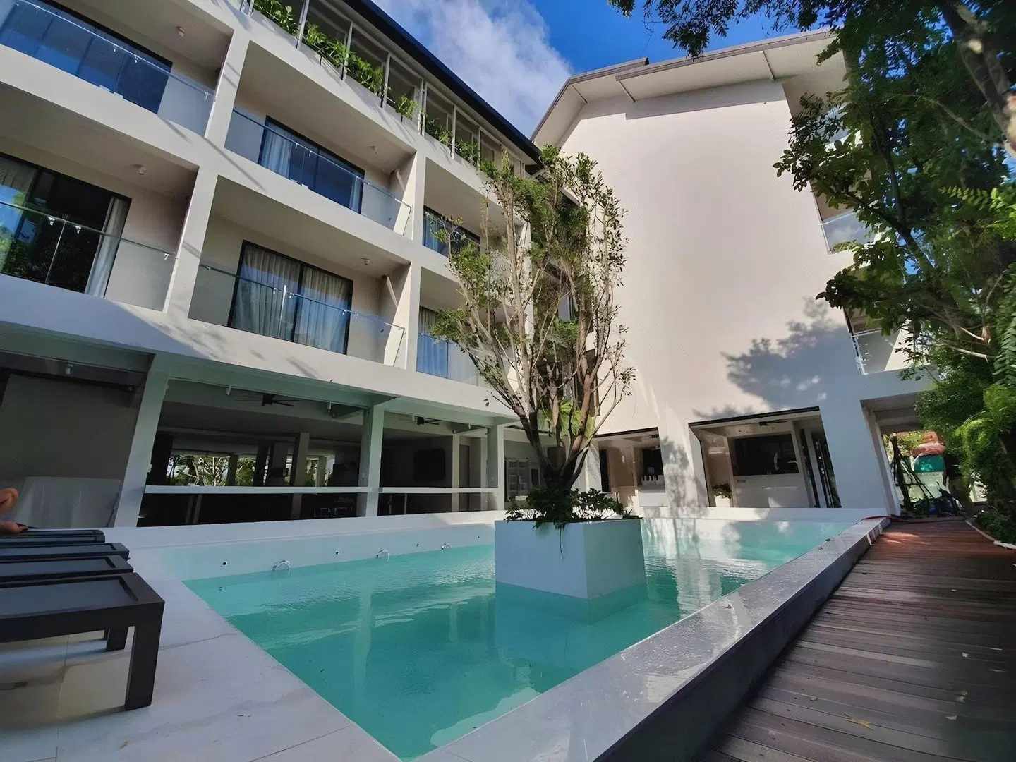 POR Daowadung OUTDOOR_POOL