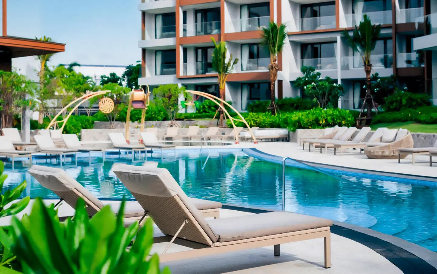 Chatrium Rawai Phuket OUTDOOR_POOL