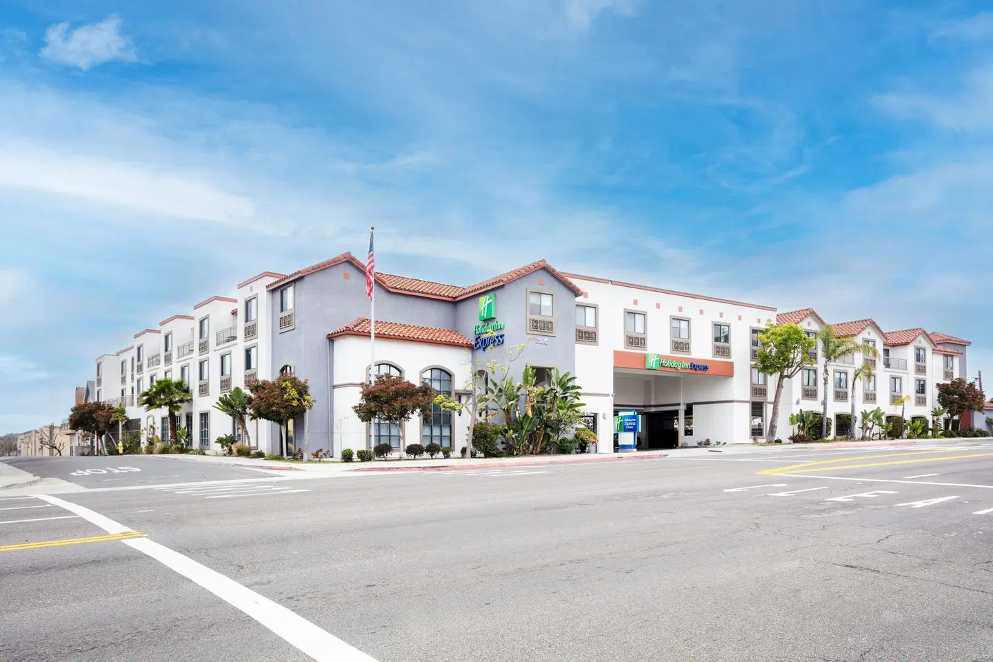 Holiday Inn Express & Suites Hermosa Beach by IHG EXTERIOR