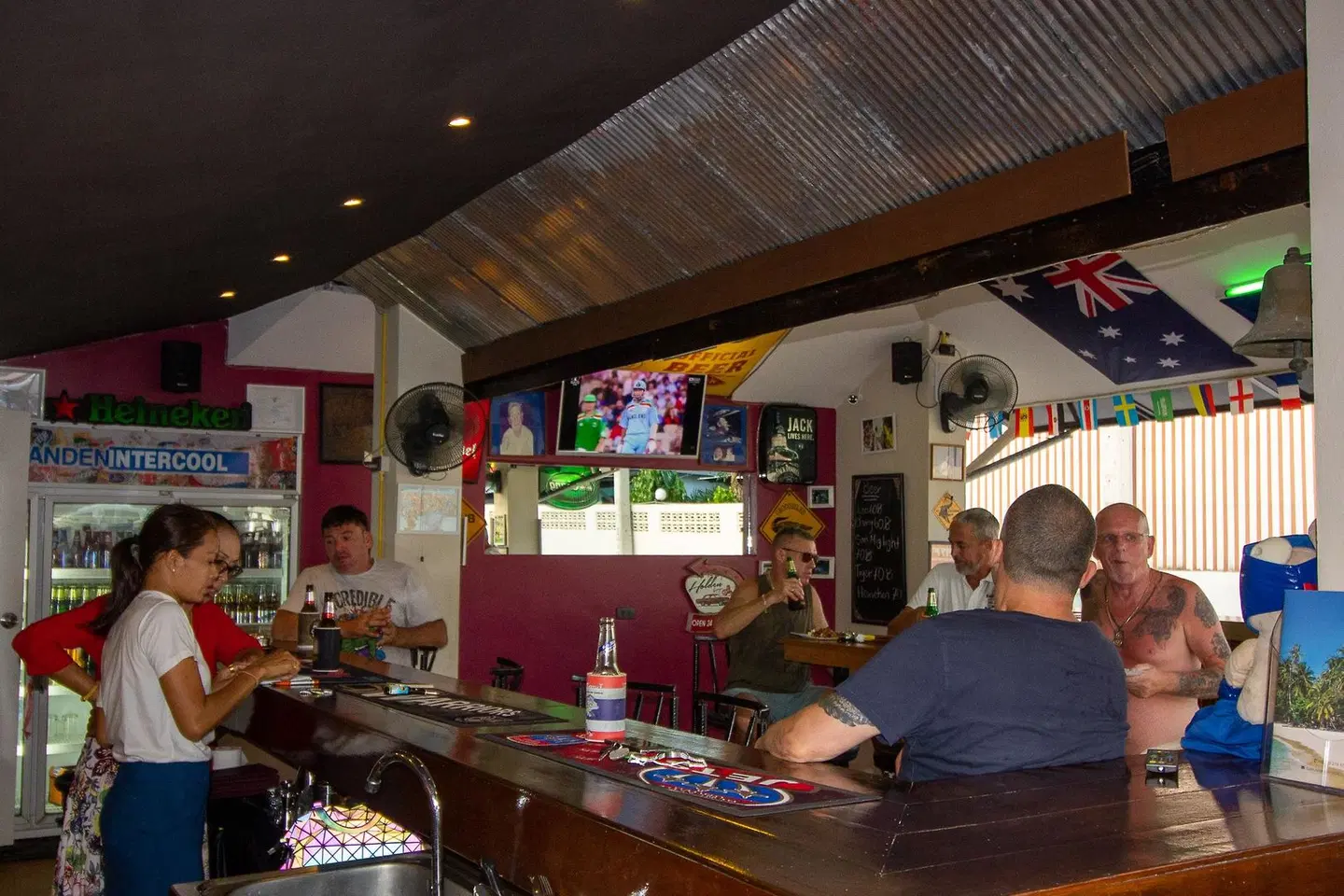 Aussieland Bungalows Bar