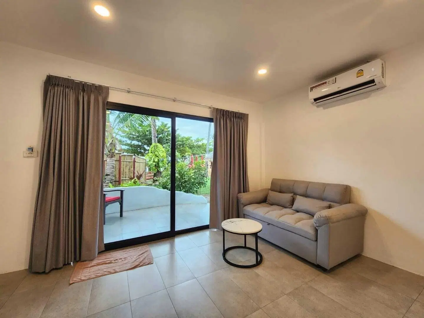 Samui Pier Beach Front & Resort ROOM_EXAMPLE