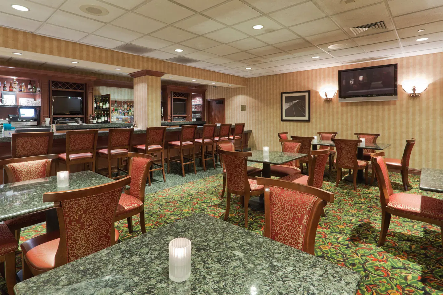 Holiday Inn Sacramento Downtown - Arena by IHG Bar