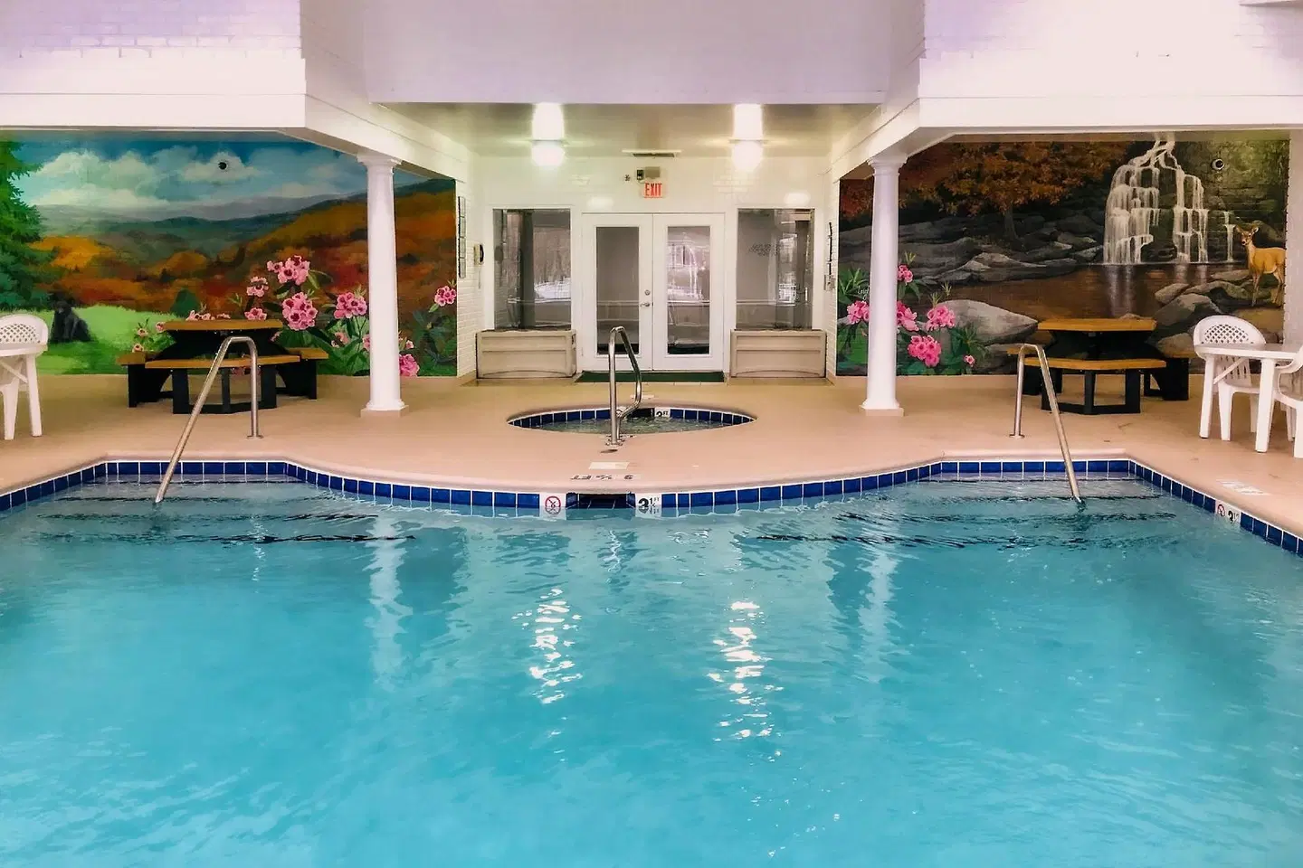 Clarion Inn Willow River Hallenbad