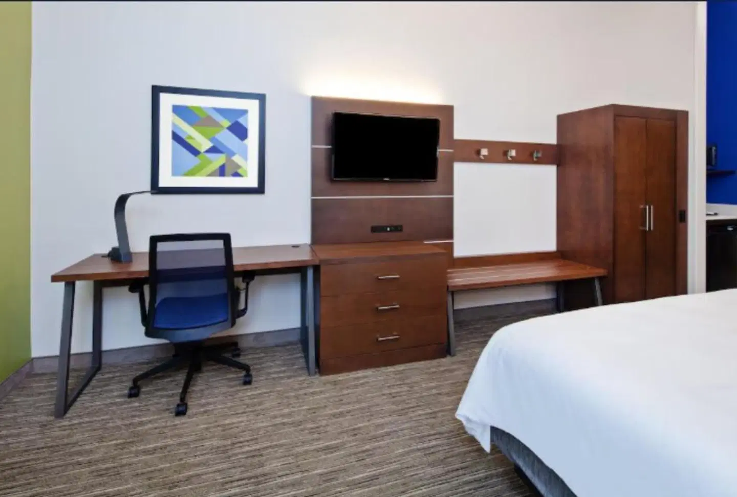 Holiday Inn Express & Suites Rancho Mirage - Palm Spgs Area by IHG ROOM_EXAMPLE
