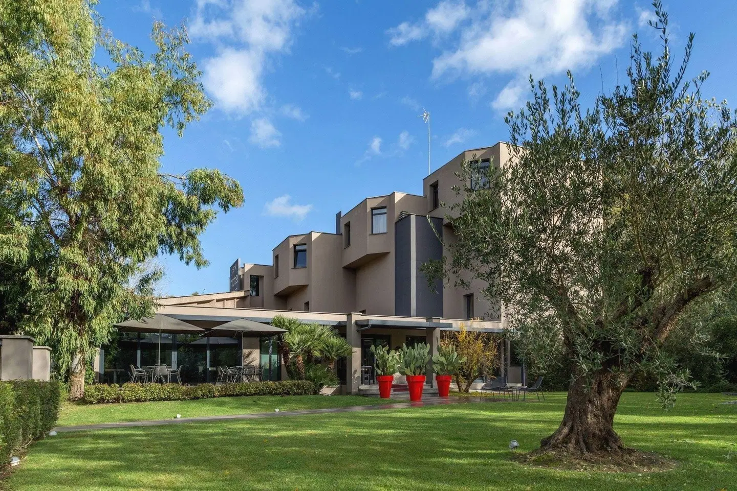 Park Hotel Sabina EXTERIOR