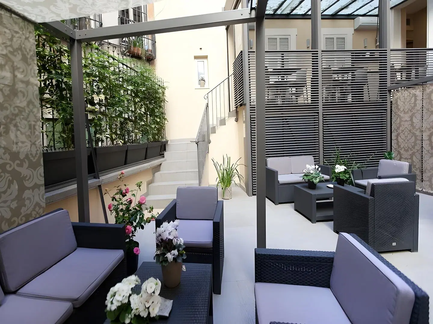 Quirinale Luxury Rooms Terrasse