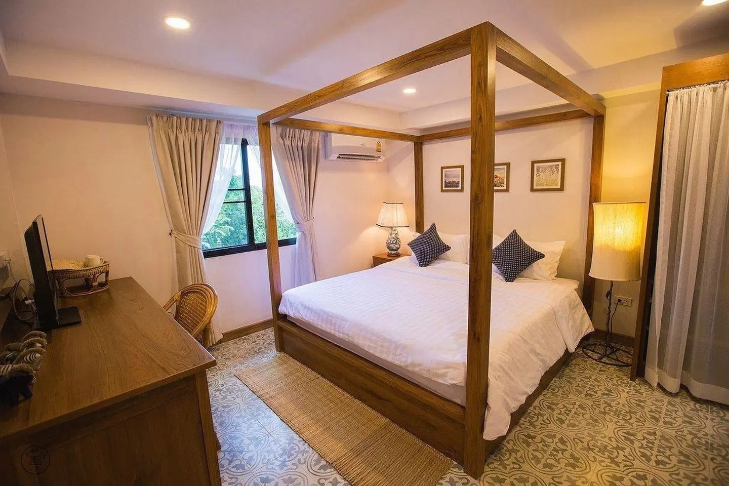 Amaka Bed & Breakfast ROOM_EXAMPLE