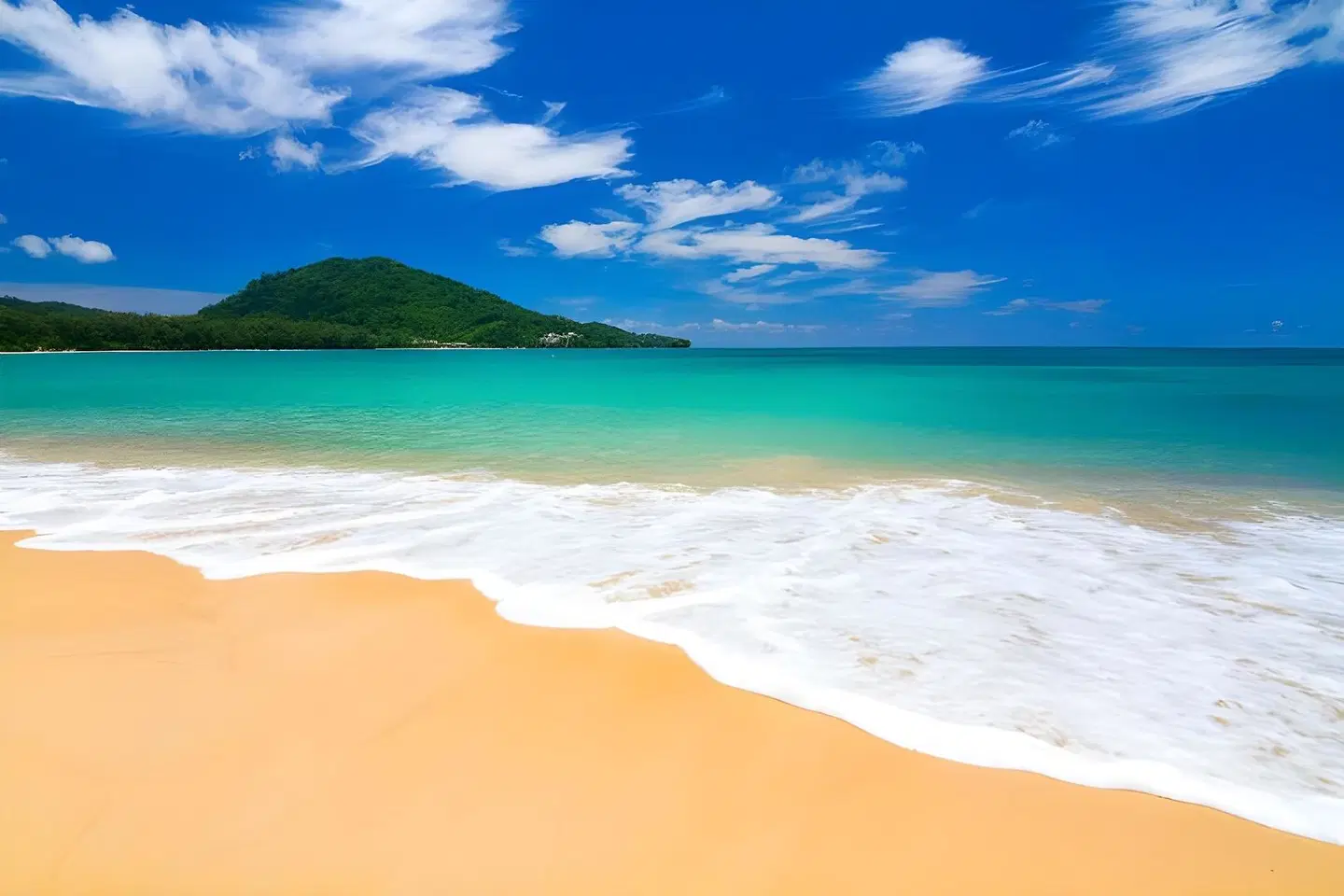 The Sixteenth Naiyang Beach Hotel Strand