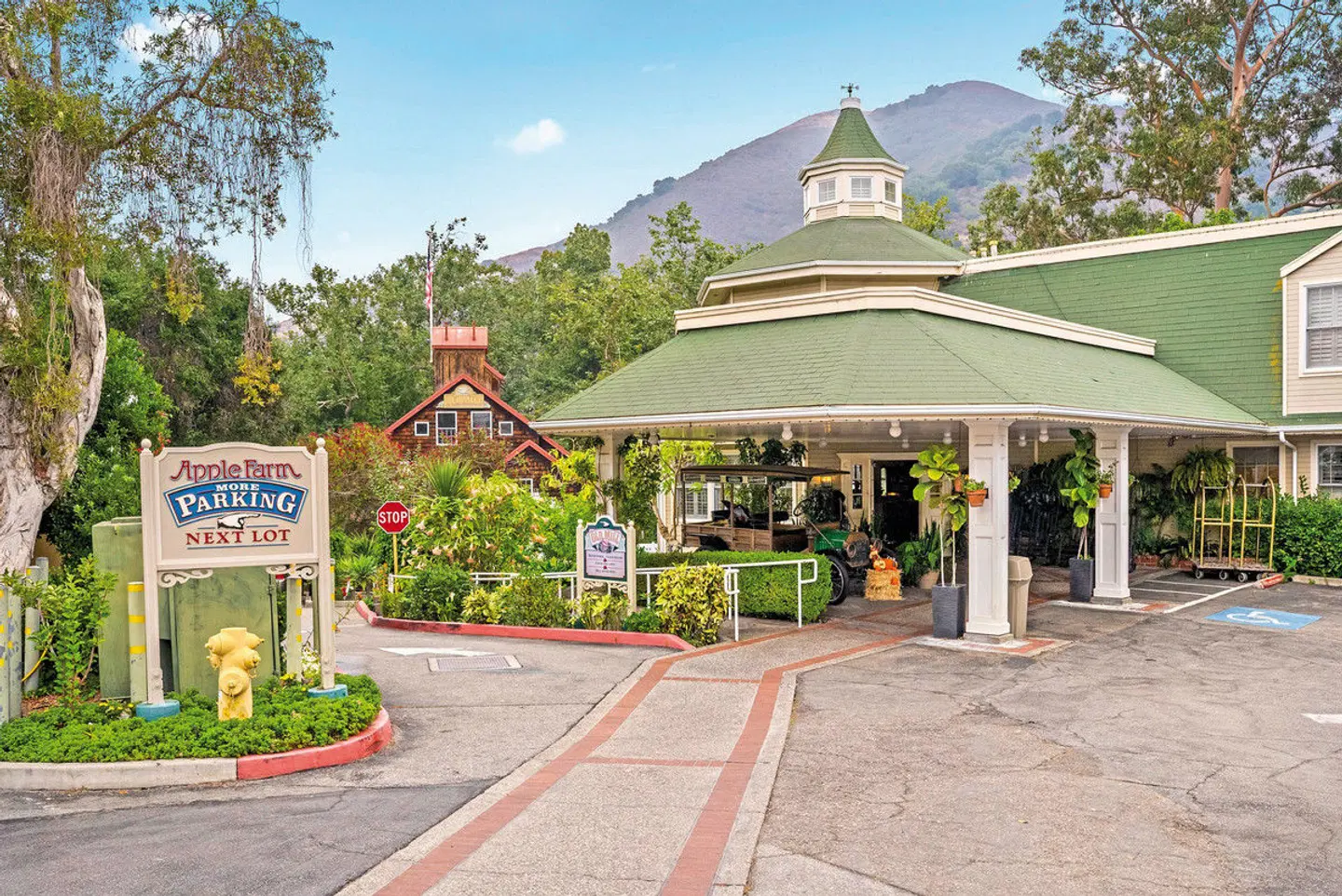 Apple Farm EXTERIOR