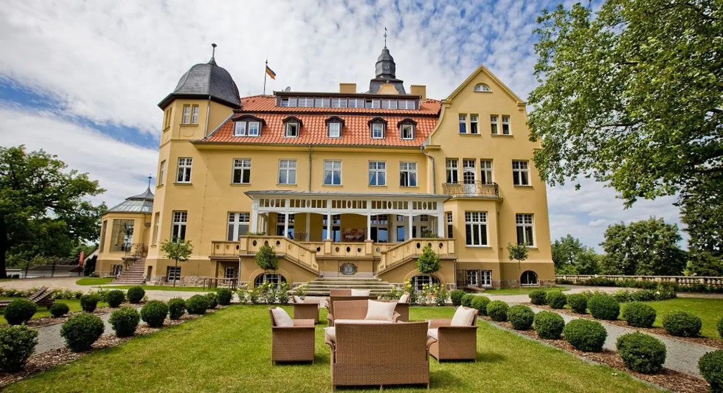 Bernsteinschloss Wendorf Terrasse