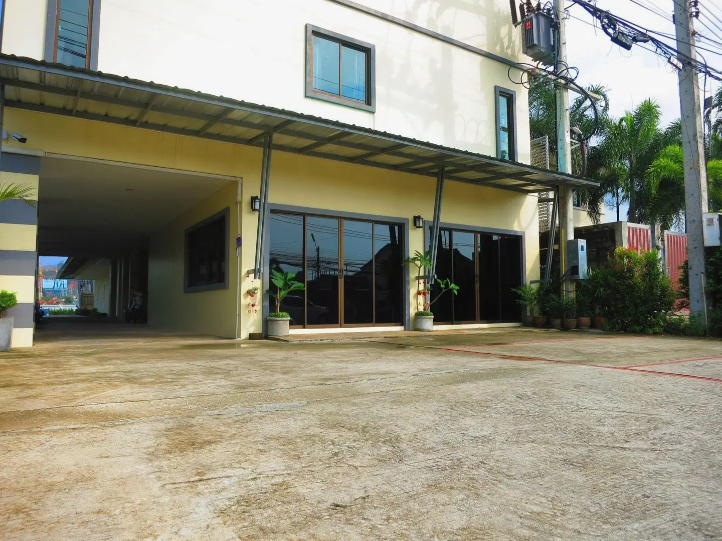 Wongmuang Place EXTERIOR