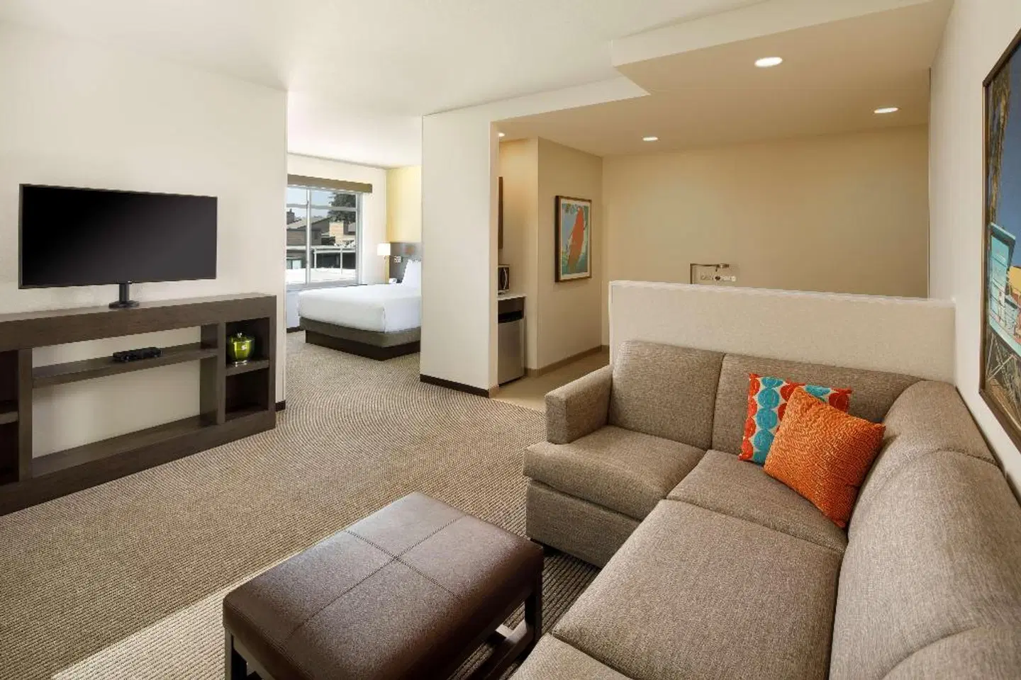Hyatt Place Santa Cruz ROOM_EXAMPLE