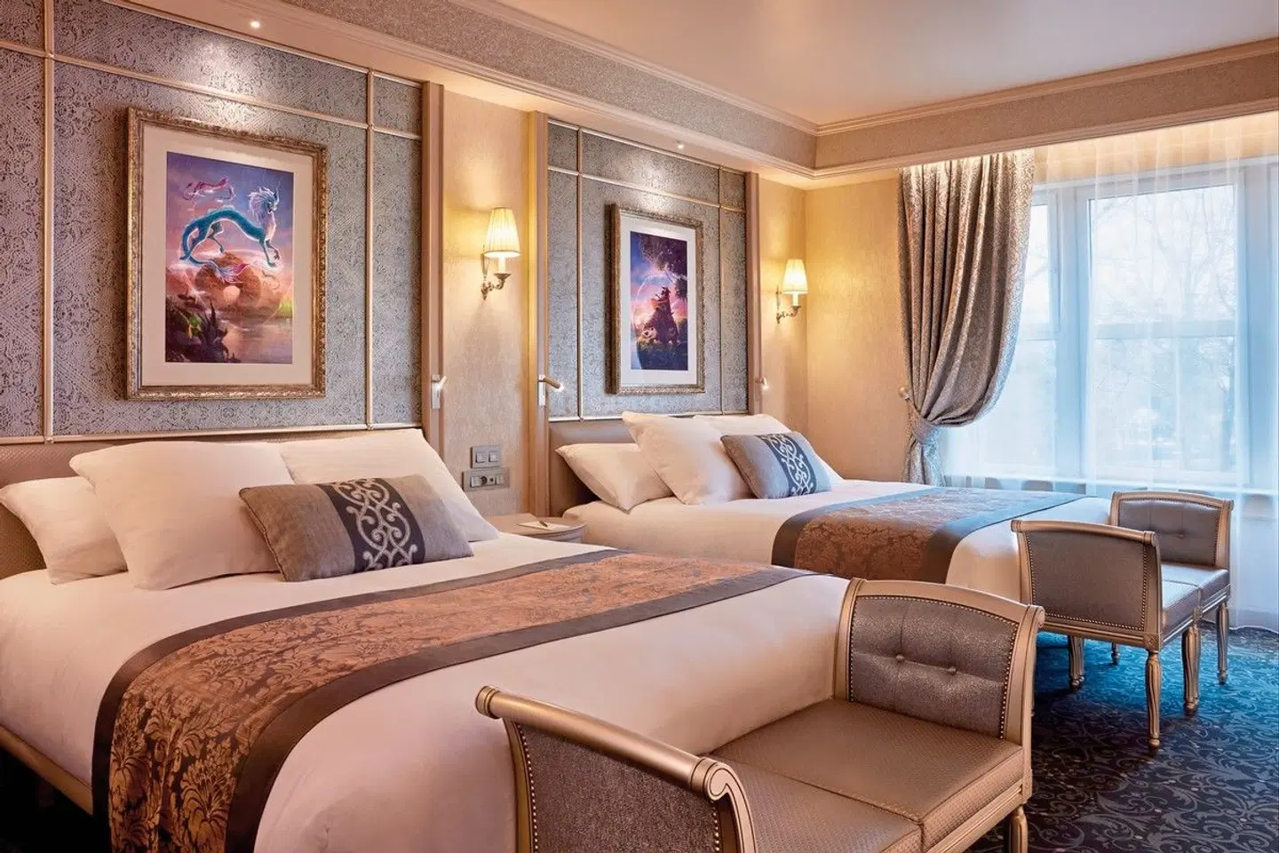 Disneyland® Hotel ROOM_EXAMPLE