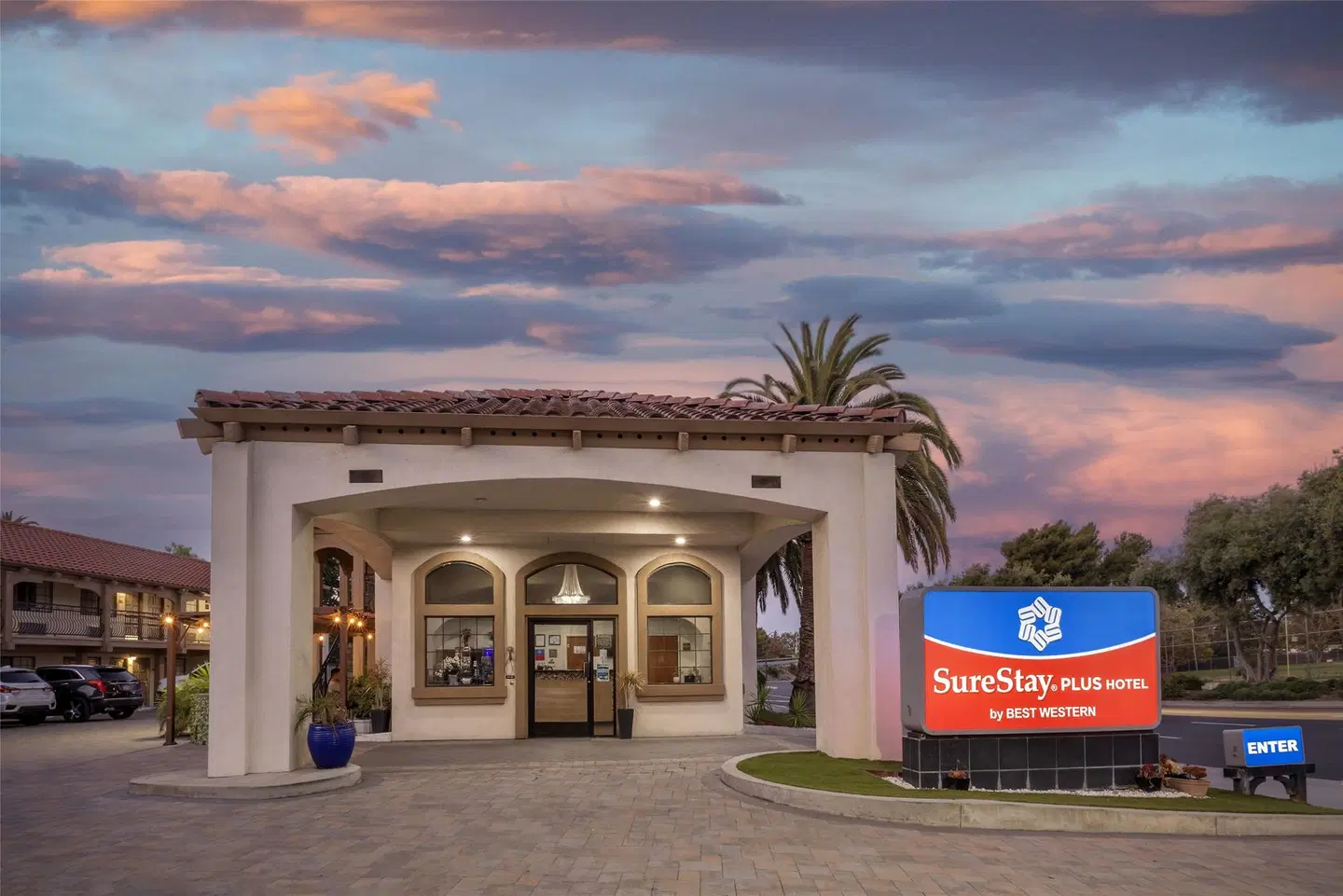 SureStay Plus by Best Western Santa Clara Silicon Valley EXTERIOR