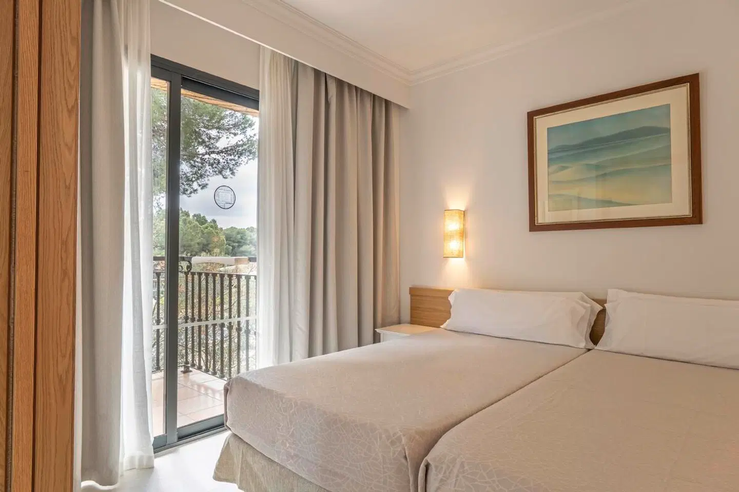 Caprice Vell Mari Hotel & Resort ROOM_EXAMPLE