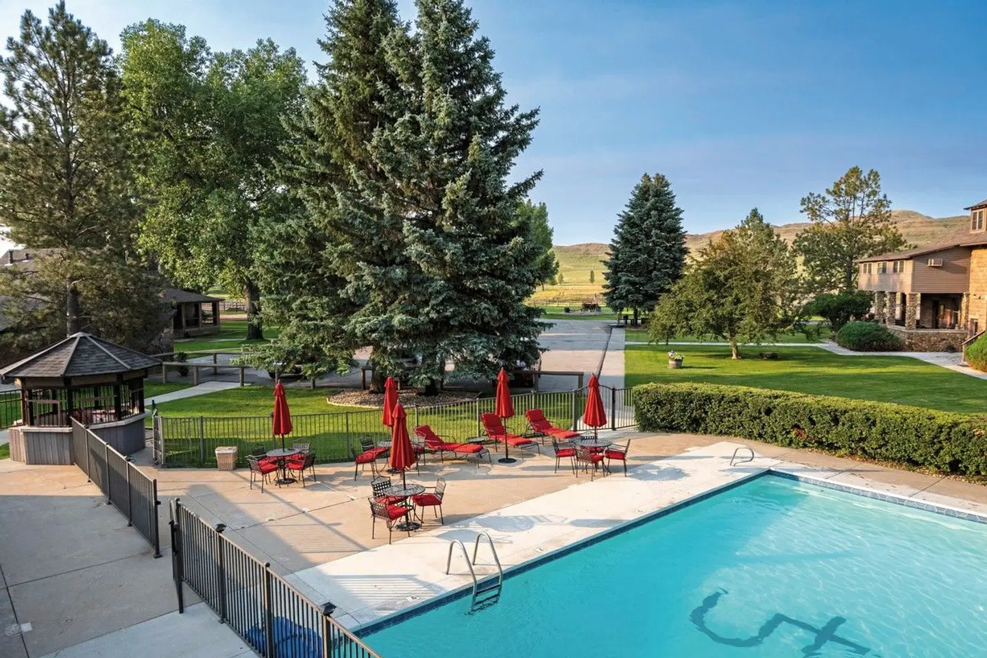 The Ranch at UCross OUTDOOR_POOL