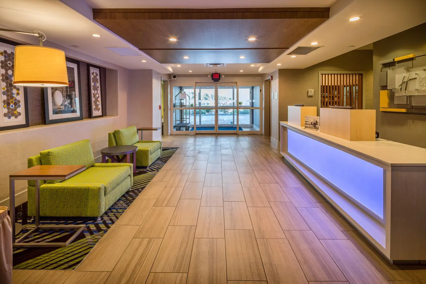 Holiday Inn Express & Suites Modesto-Salida by IHG LOUNGE_LOBBY