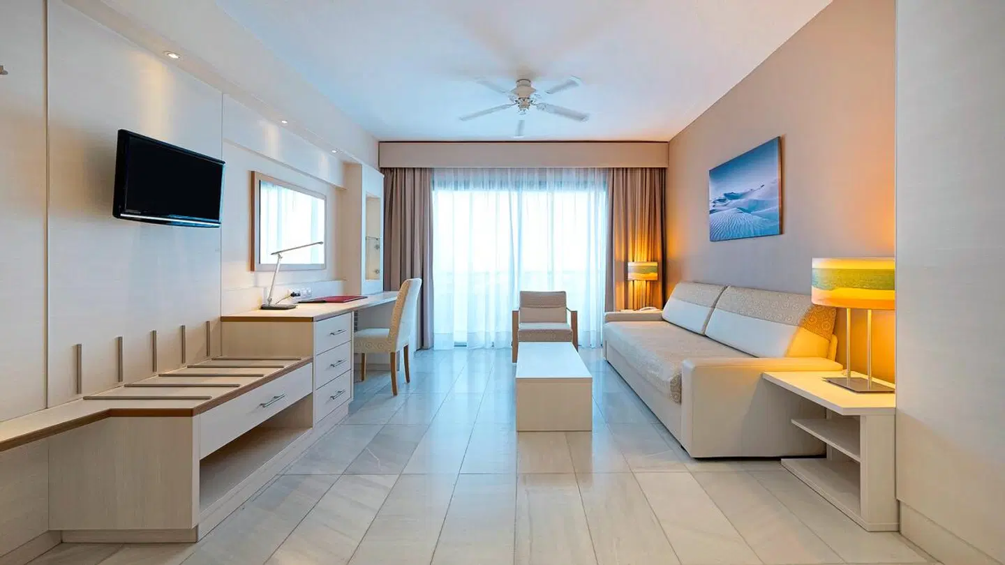 Bull Eugenia Victoria & Spa ROOM_EXAMPLE