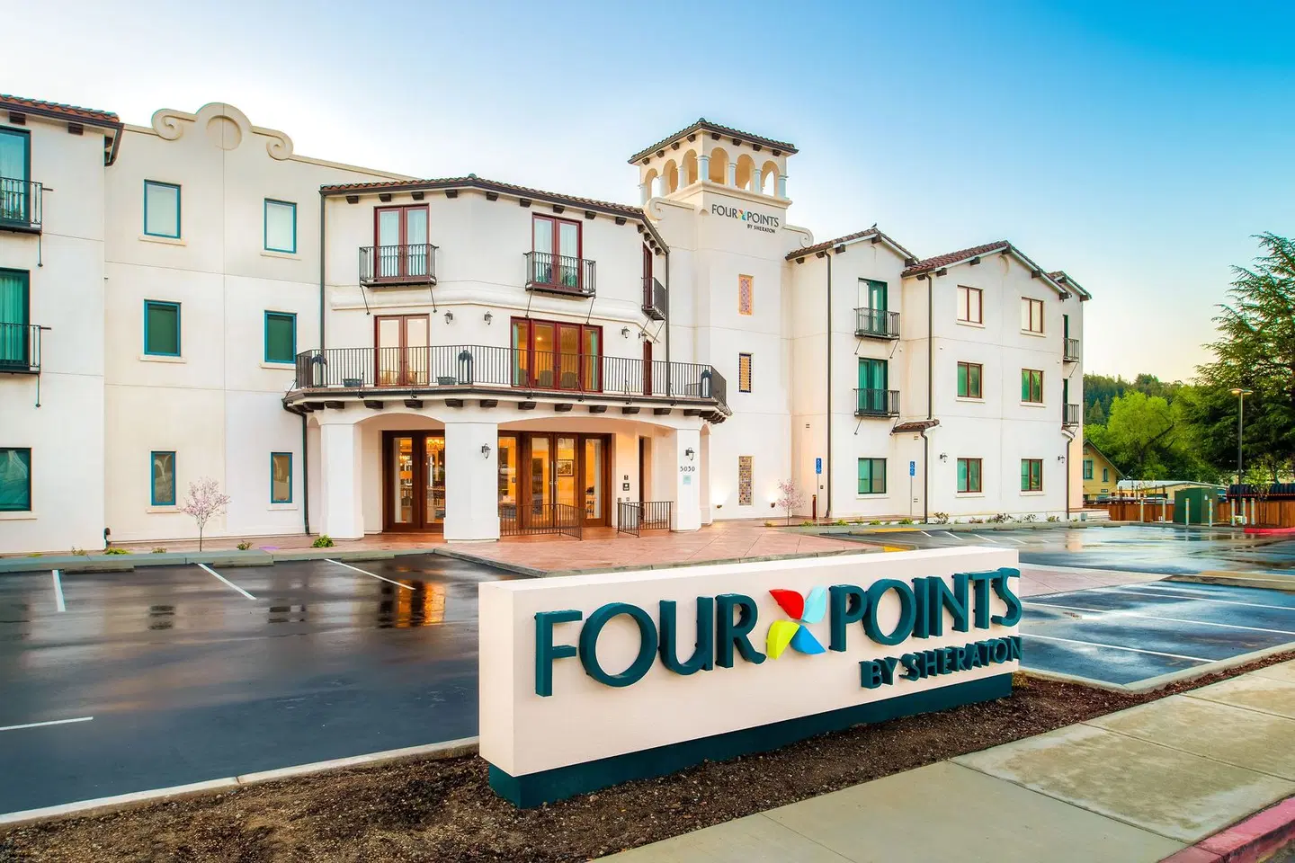 Four Points by Sheraton Santa Cruz Scotts Valley EXTERIOR