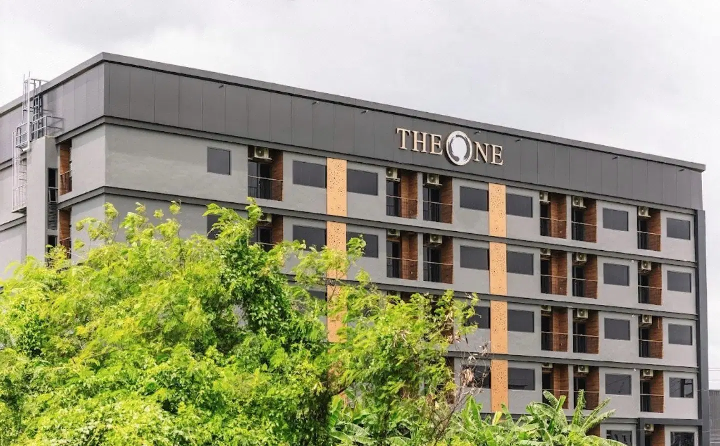 The One Smart Living & Safety EXTERIOR