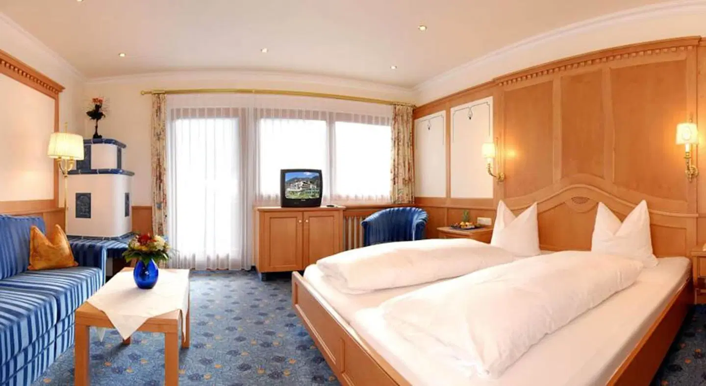 Sport & Spa Hotel Strass ROOM_EXAMPLE