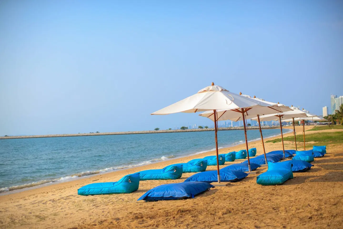 Renaissance Pattaya Resort & Spa Strand