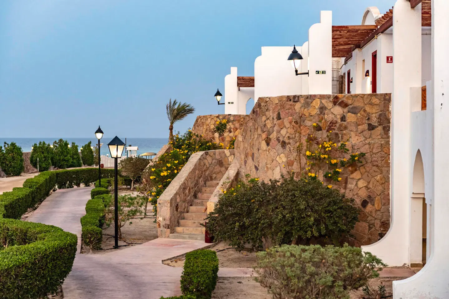 Gorgonia Beach Resort LANDSCAPE