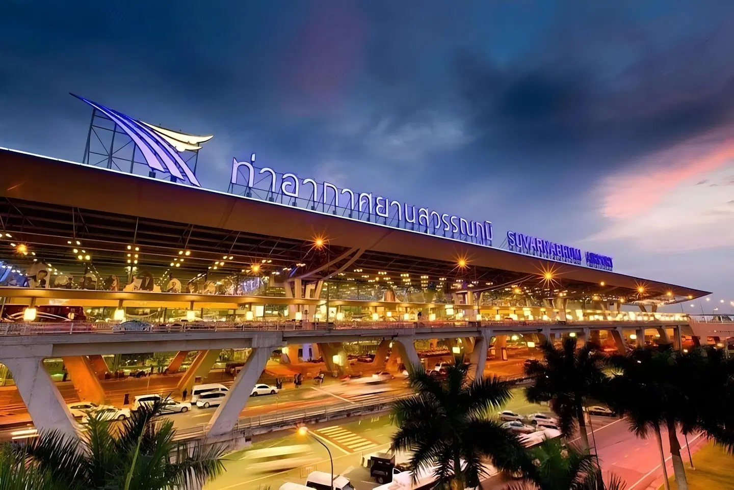 The Home Hotel EXTERIOR