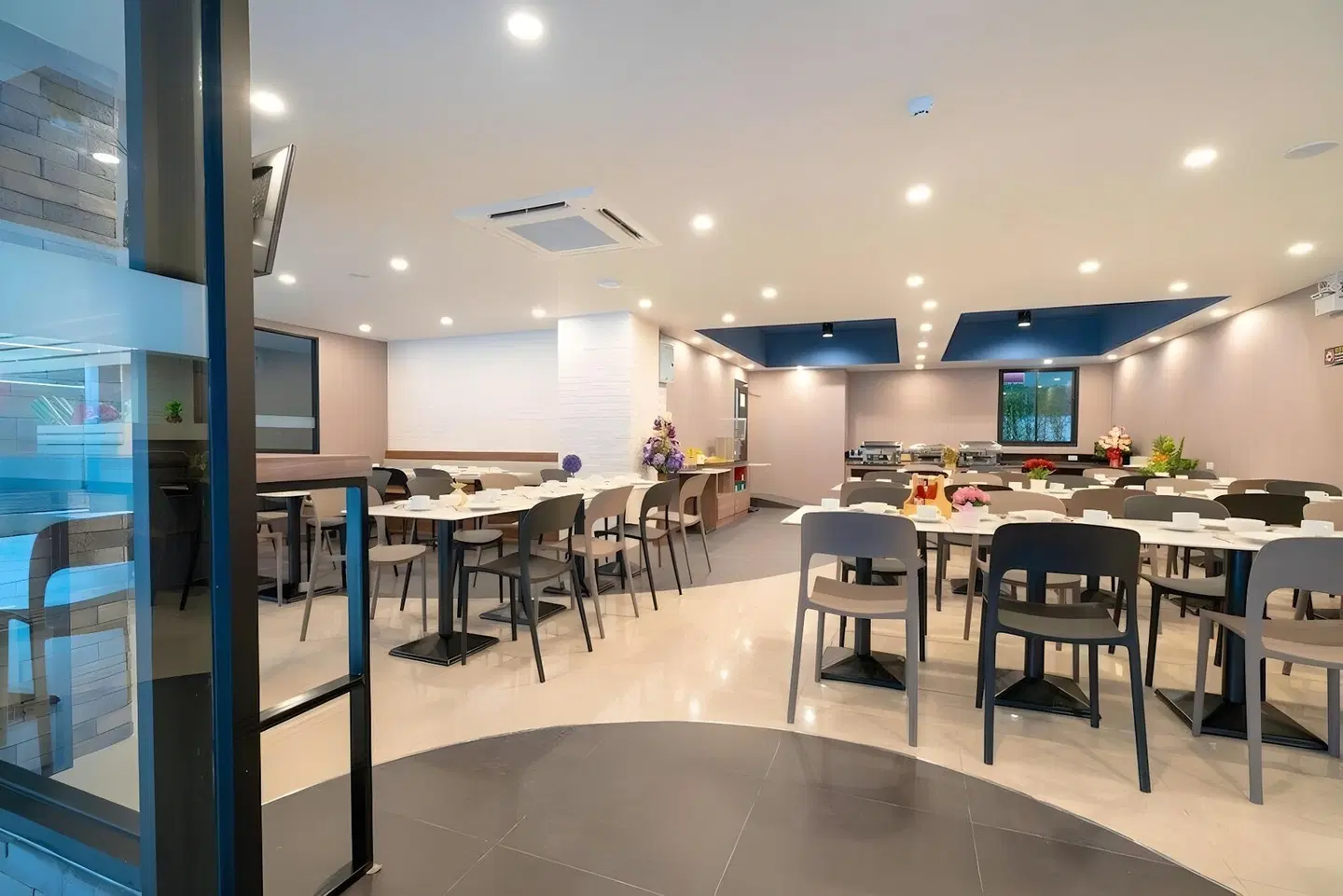 The Home Hotel Restaurant