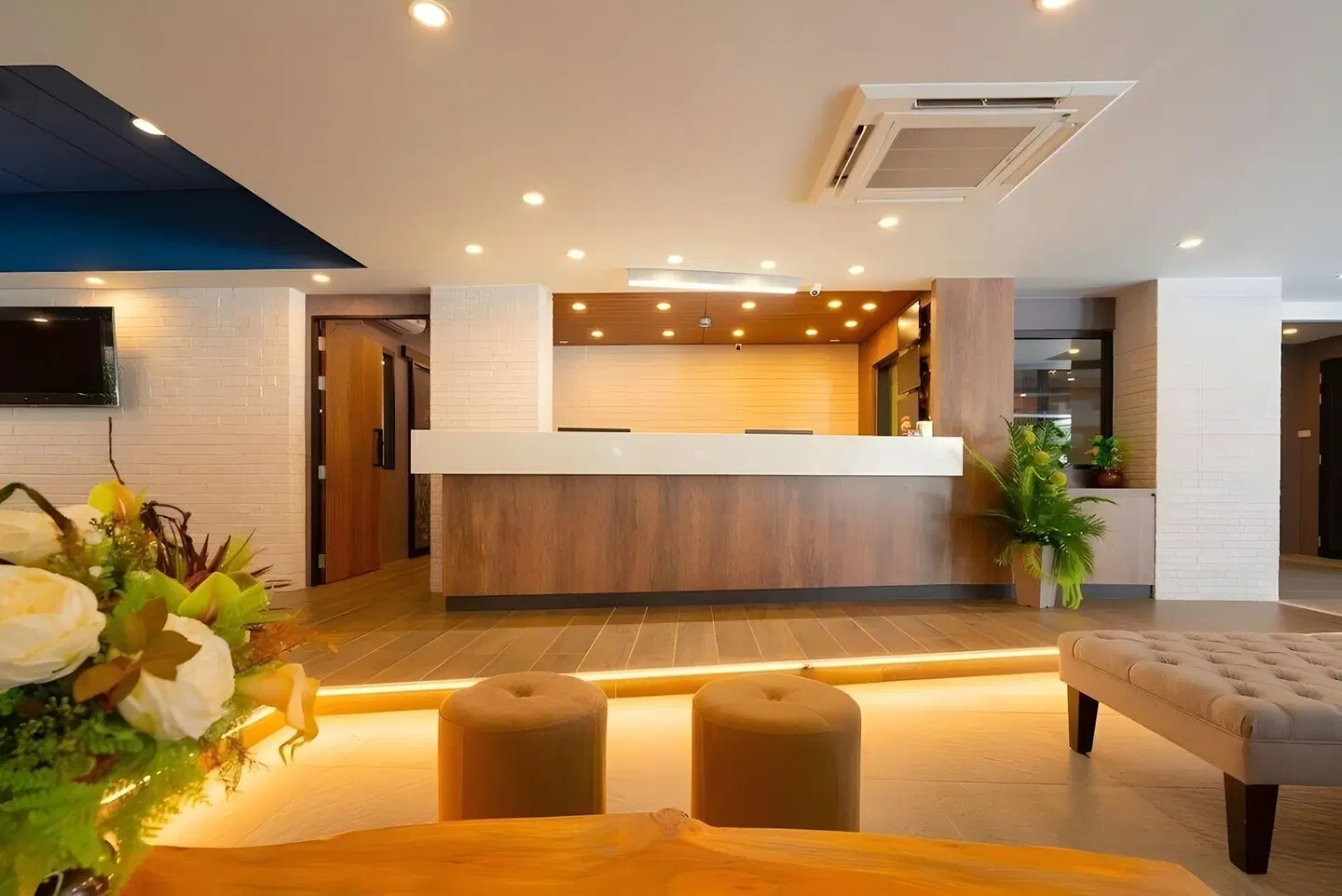 The Home Hotel LOUNGE_LOBBY
