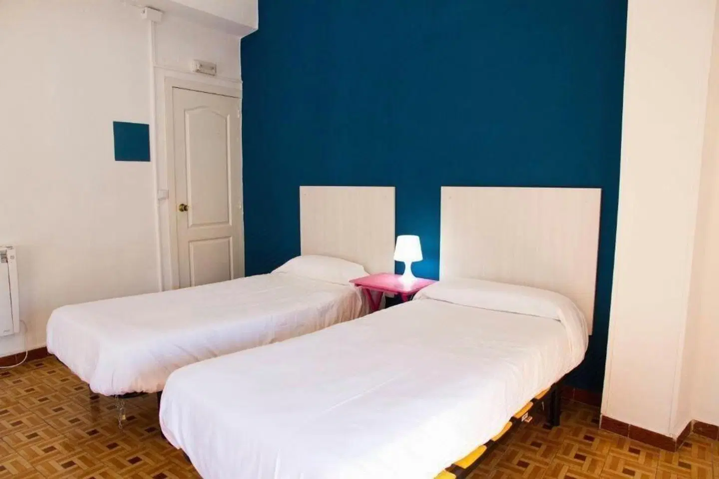 Russafa Youth Hostel ROOM_EXAMPLE
