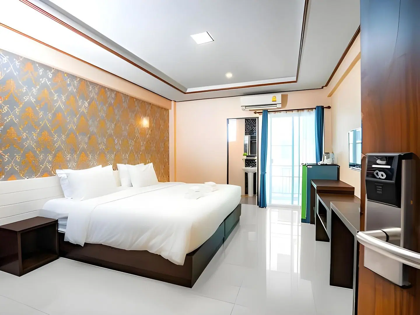 Blue Sky Residence Airport ROOM_EXAMPLE