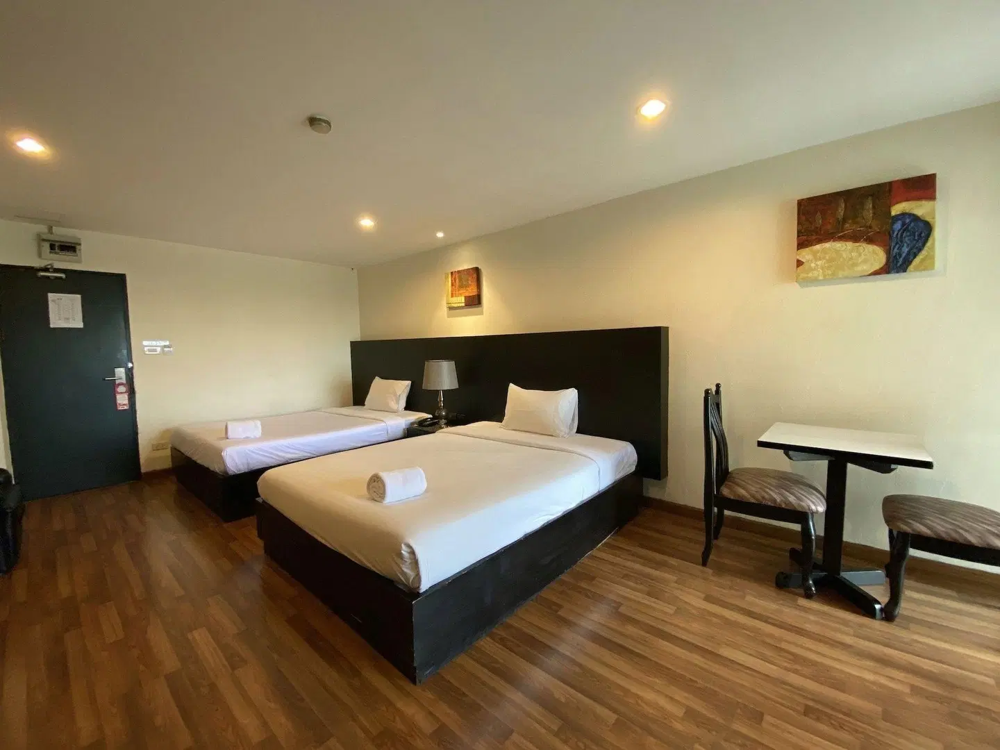Boss Mansion Residence ROOM_EXAMPLE