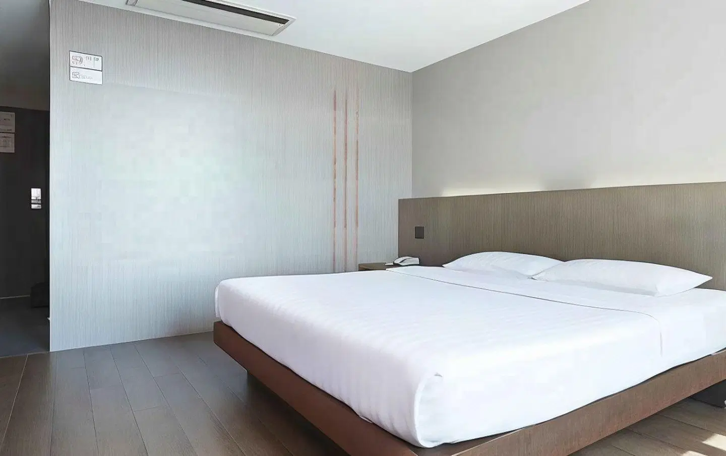 Bangkok City Hotel ROOM_EXAMPLE