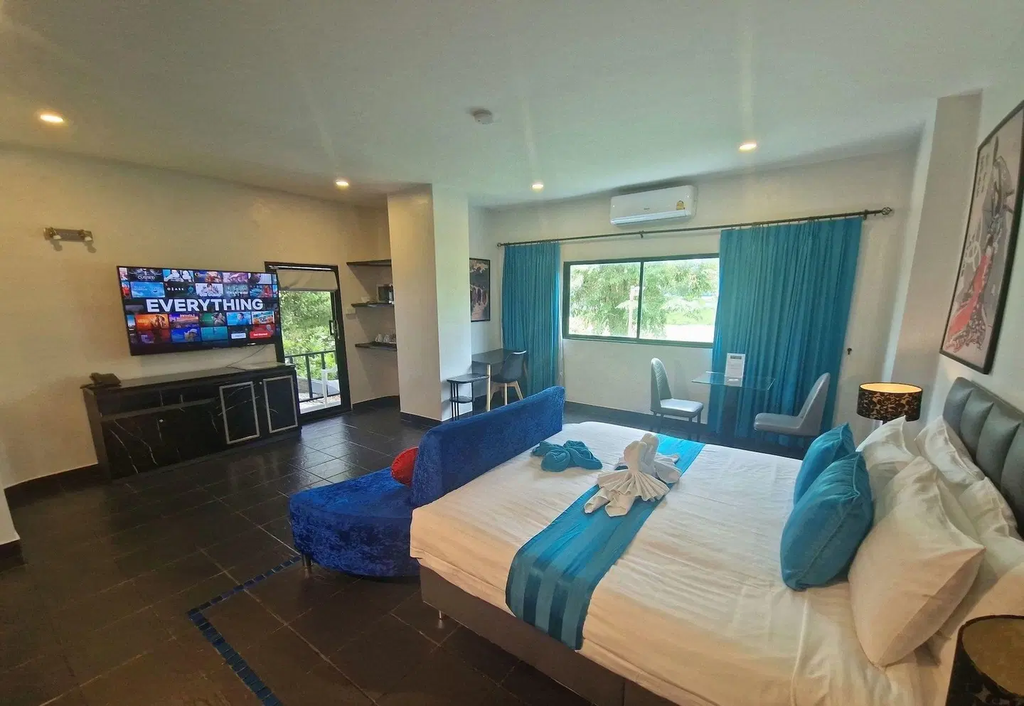The Venue ROOM_EXAMPLE