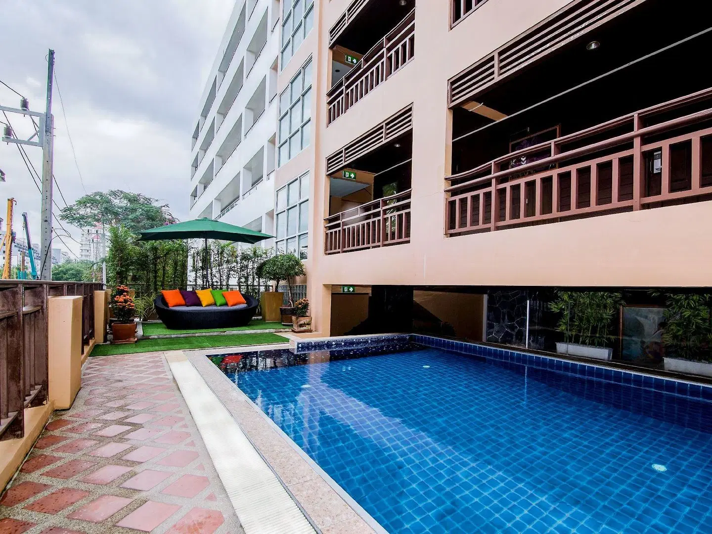 Seaside Jomtien Beach OUTDOOR_POOL