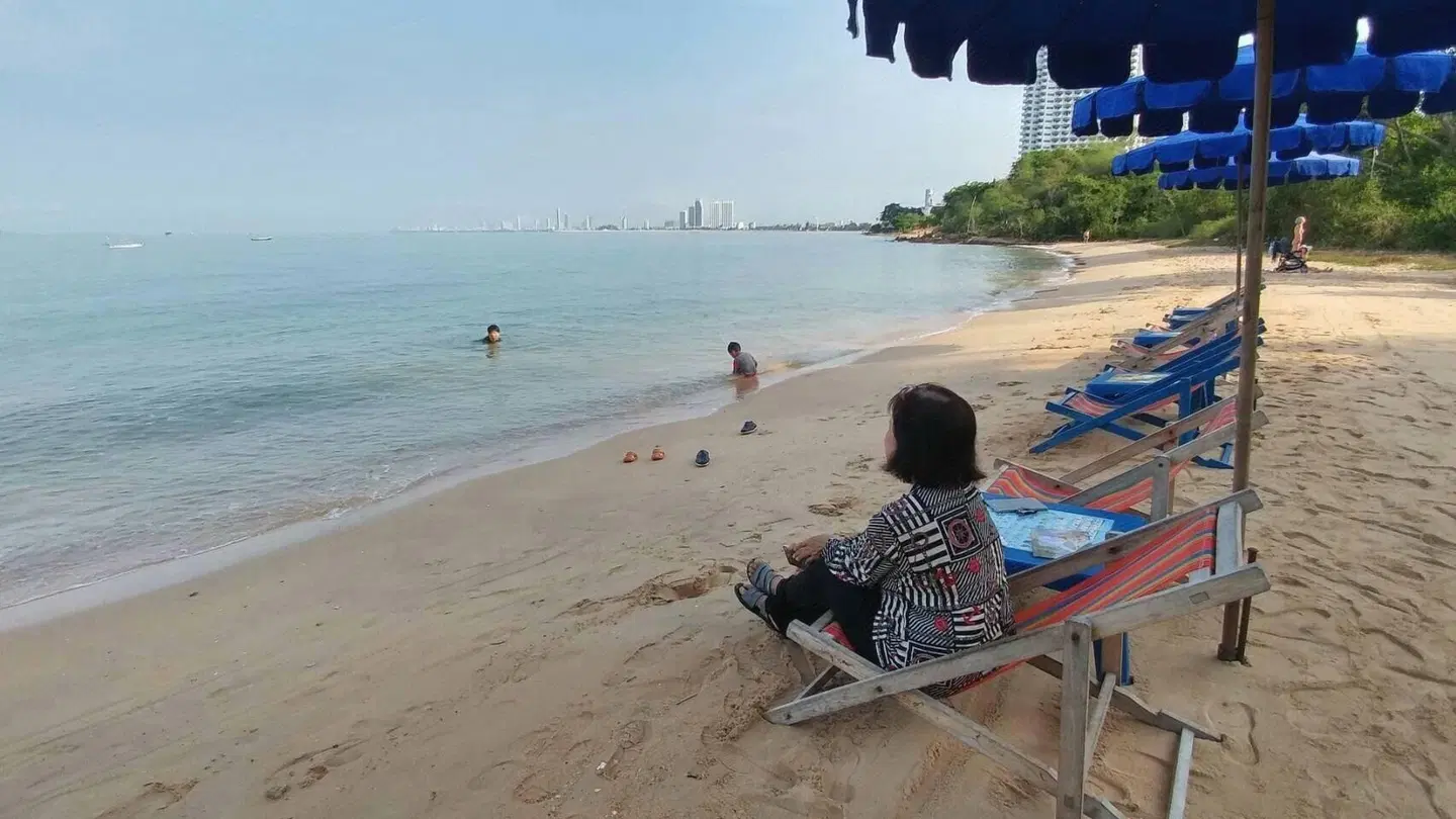 Baan Hinwong Strand