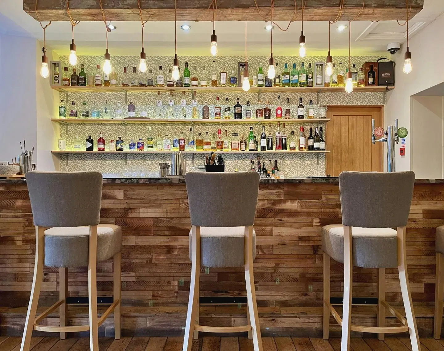 The Lovat Bar
