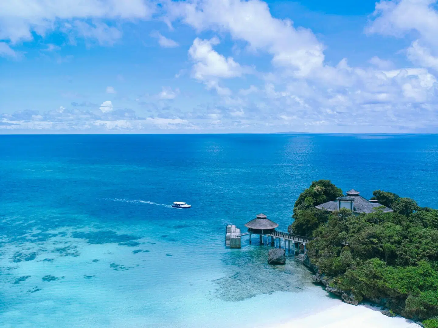 Shangri-La's Boracay Resort & Spa Strand