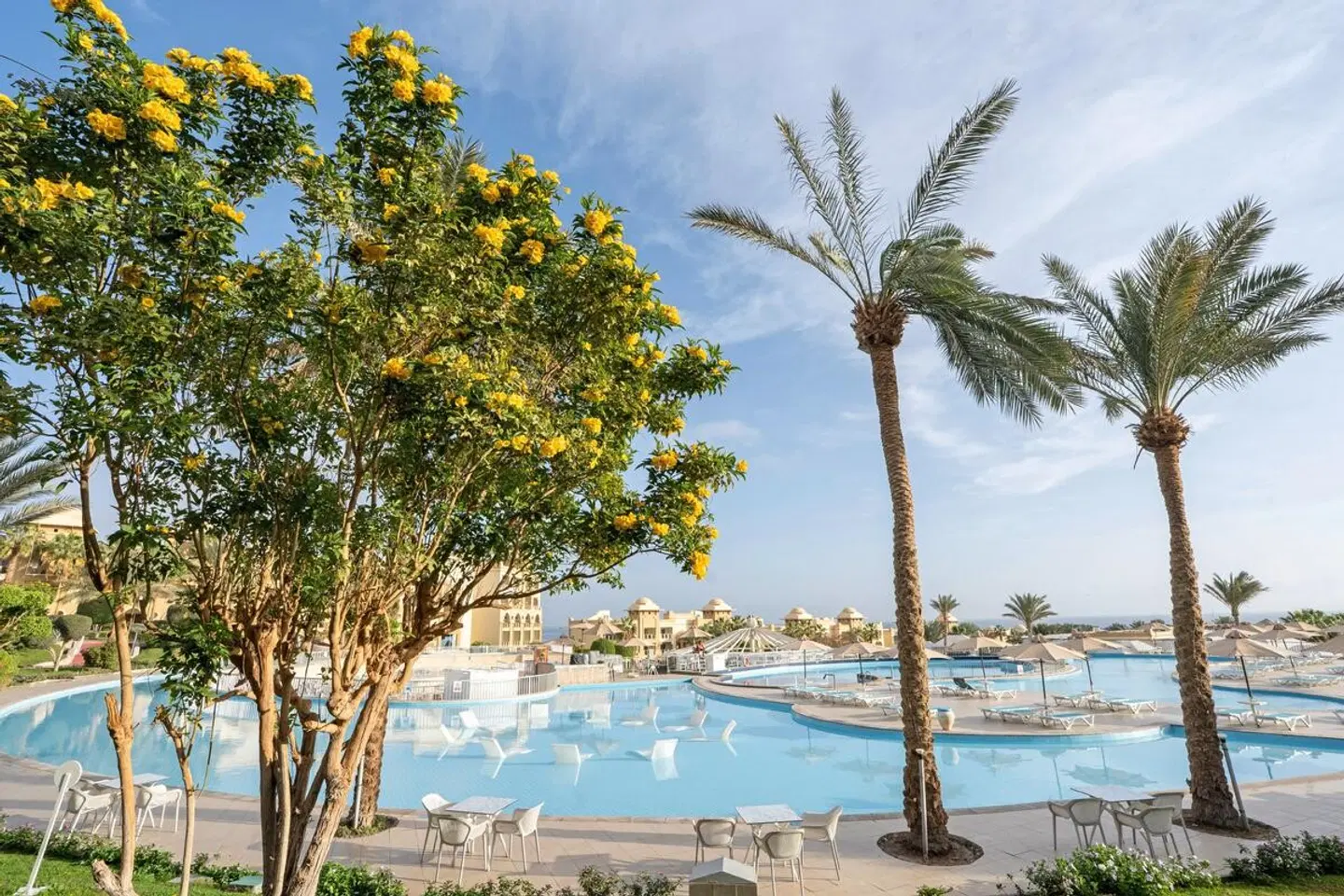 Serenity Alpha Beach OUTDOOR_POOL