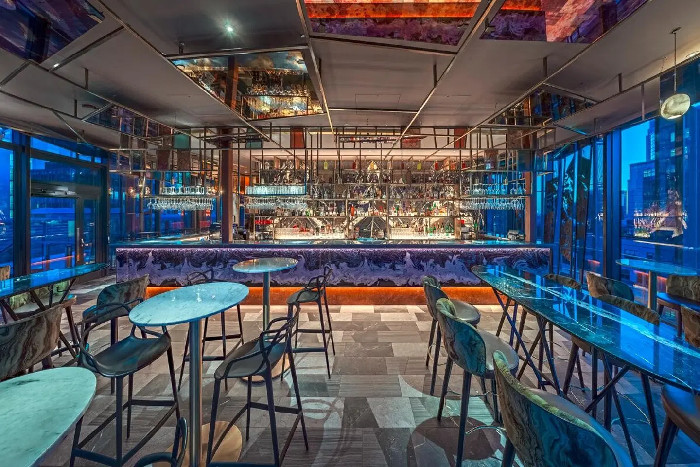 DoubleTree by Hilton London - Tower of London Bar